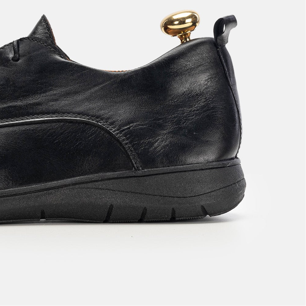 Volzak 2036 Black Leather Shoe