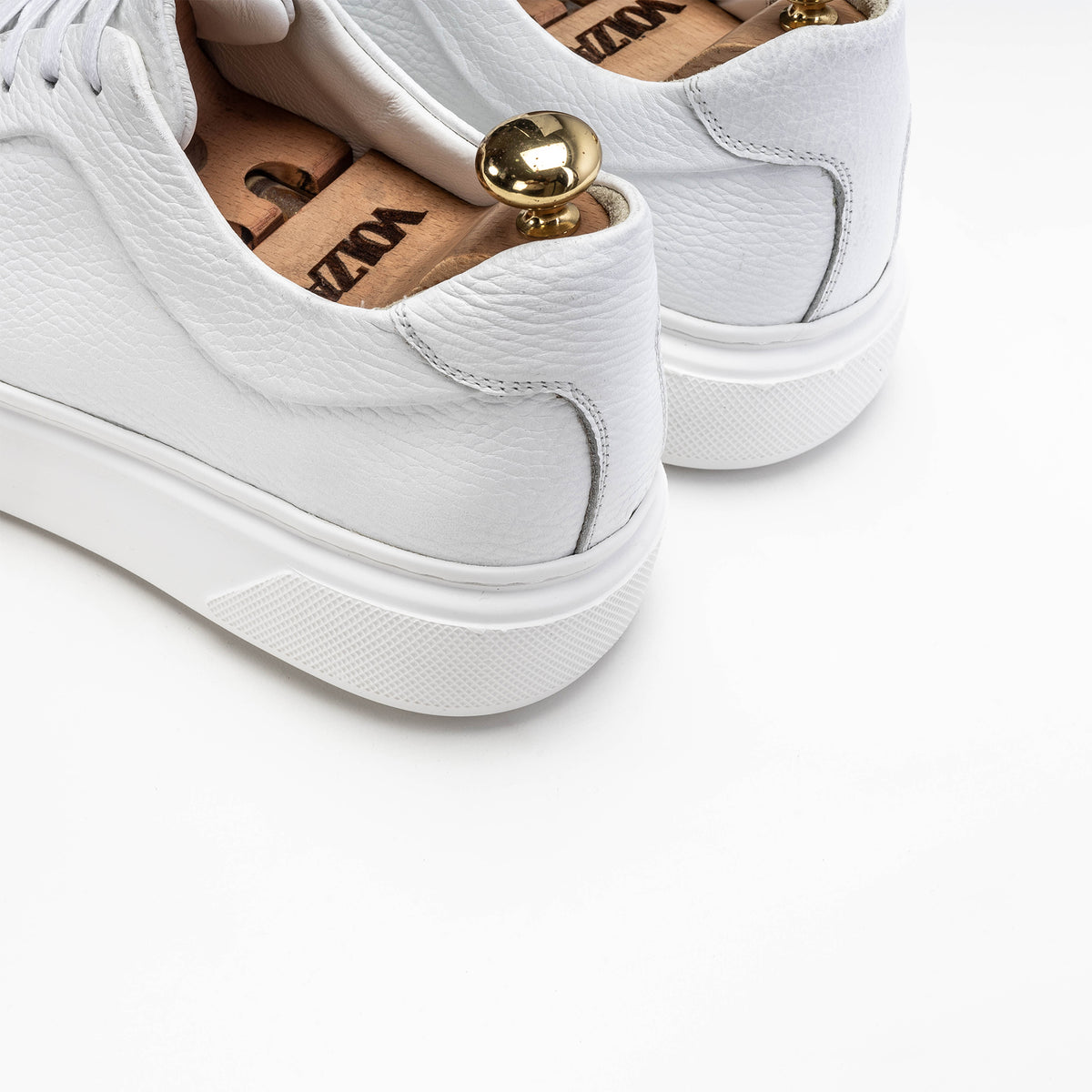 Volzak 400 Leather Sneakers White
