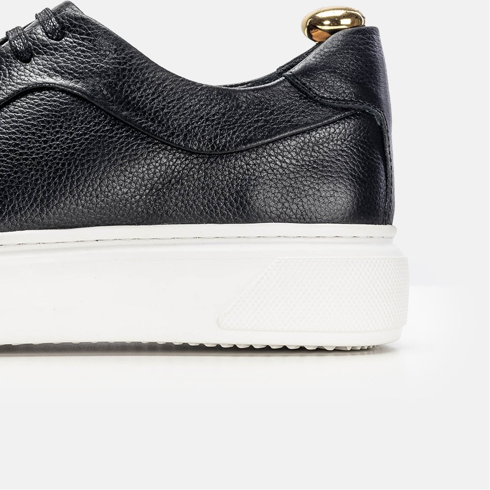 Volzak 400 Black Leather Sneakers