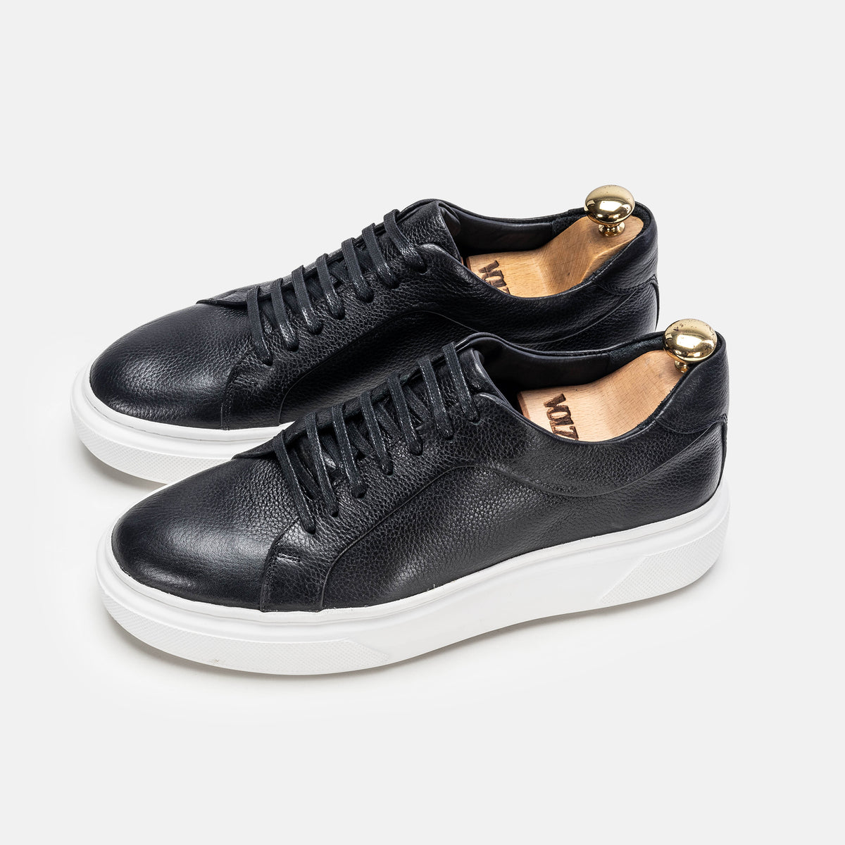 Volzak 400 Black Leather Sneakers