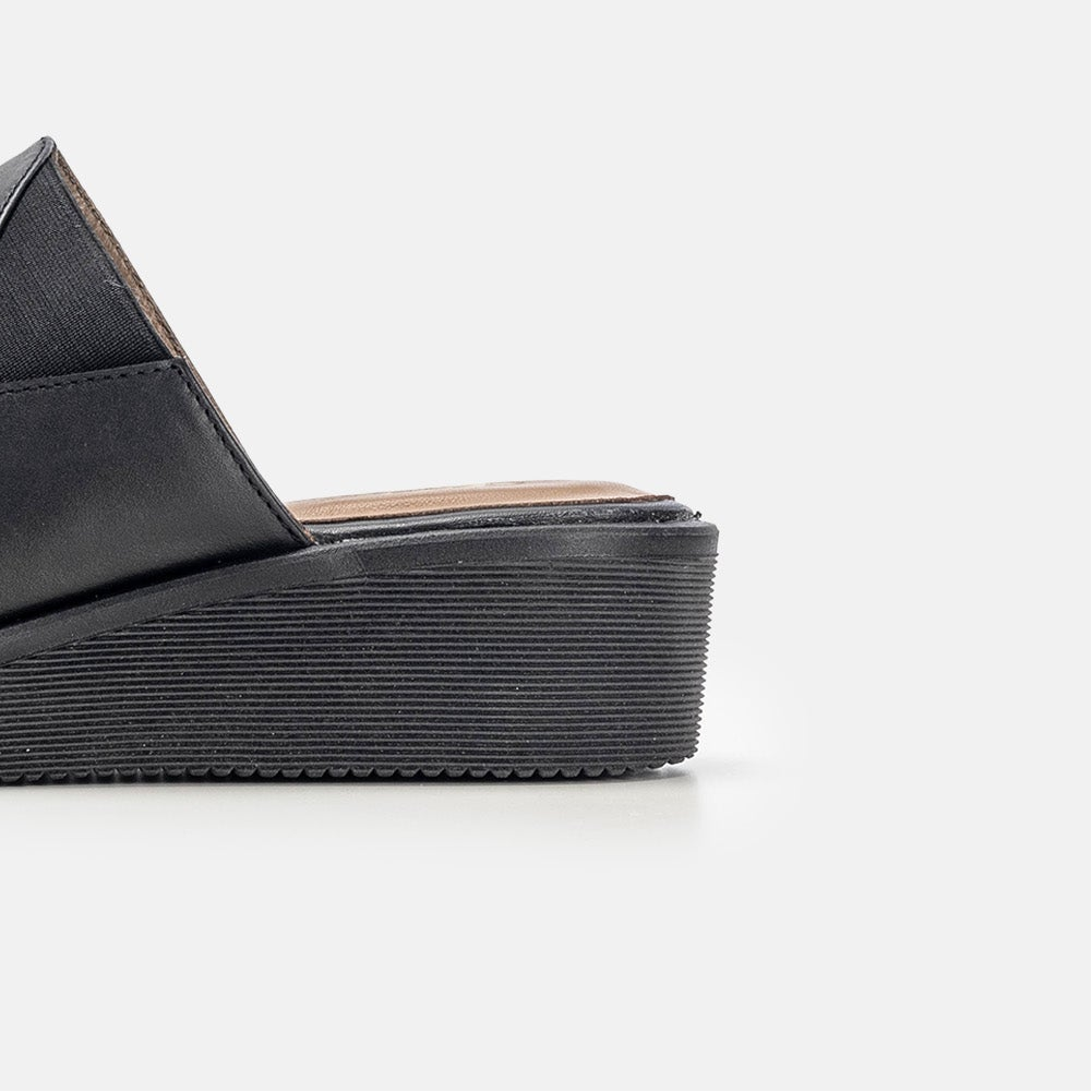 Volzak 051 Black Leather Clog