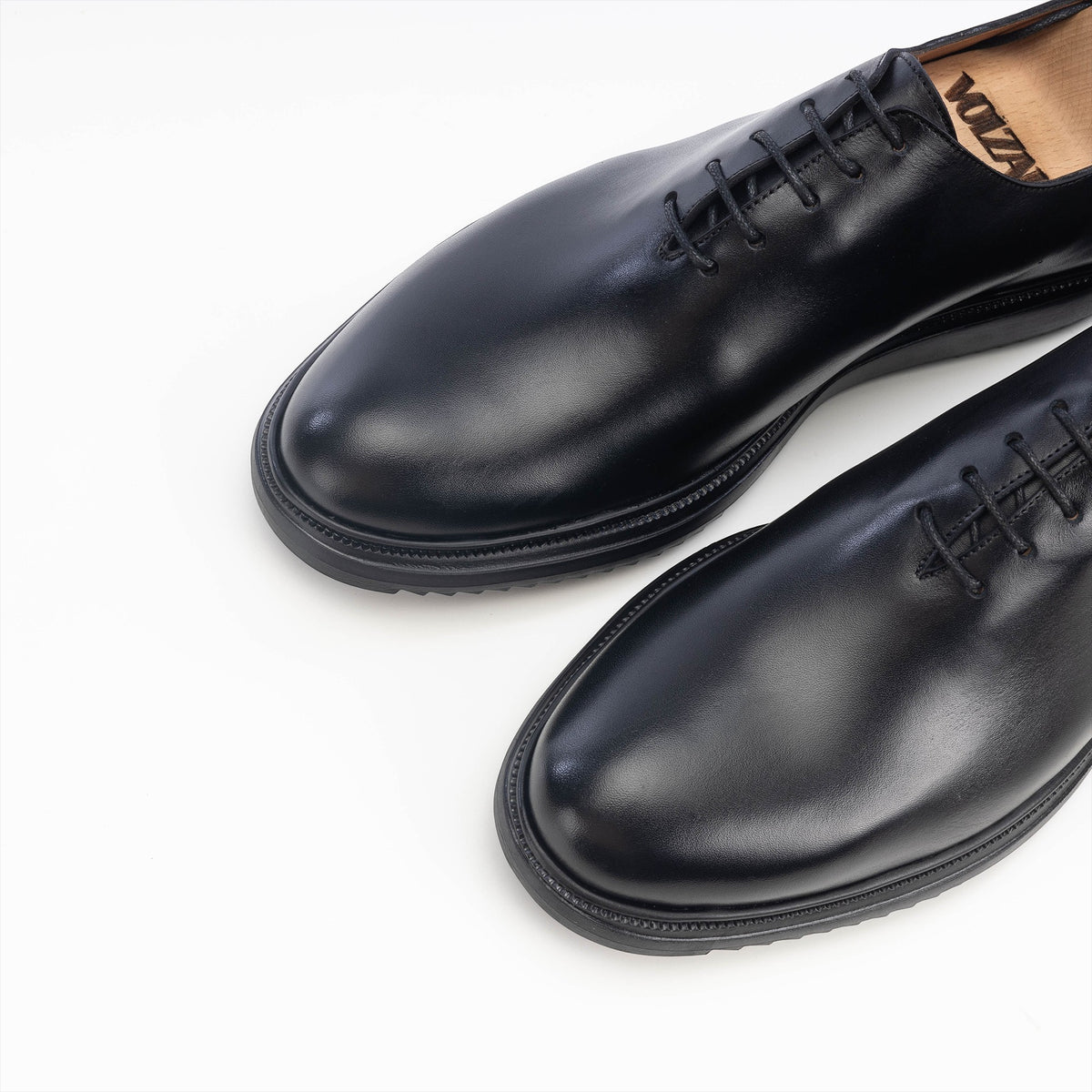 Volzak 5228 black leather shoe