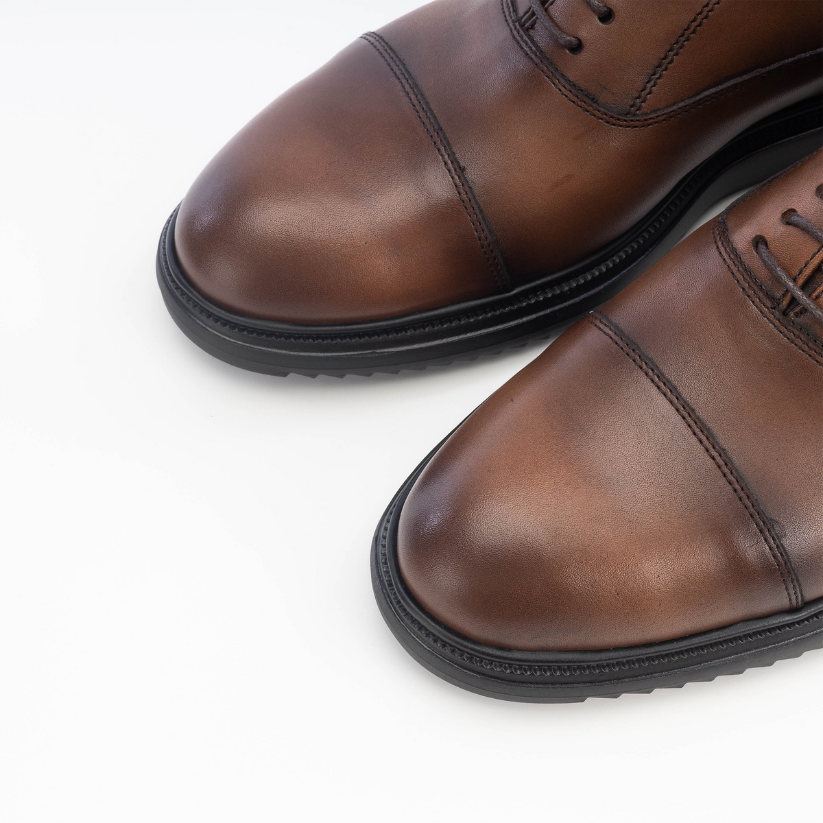 Volzak 5232 vintage brown leather shoe