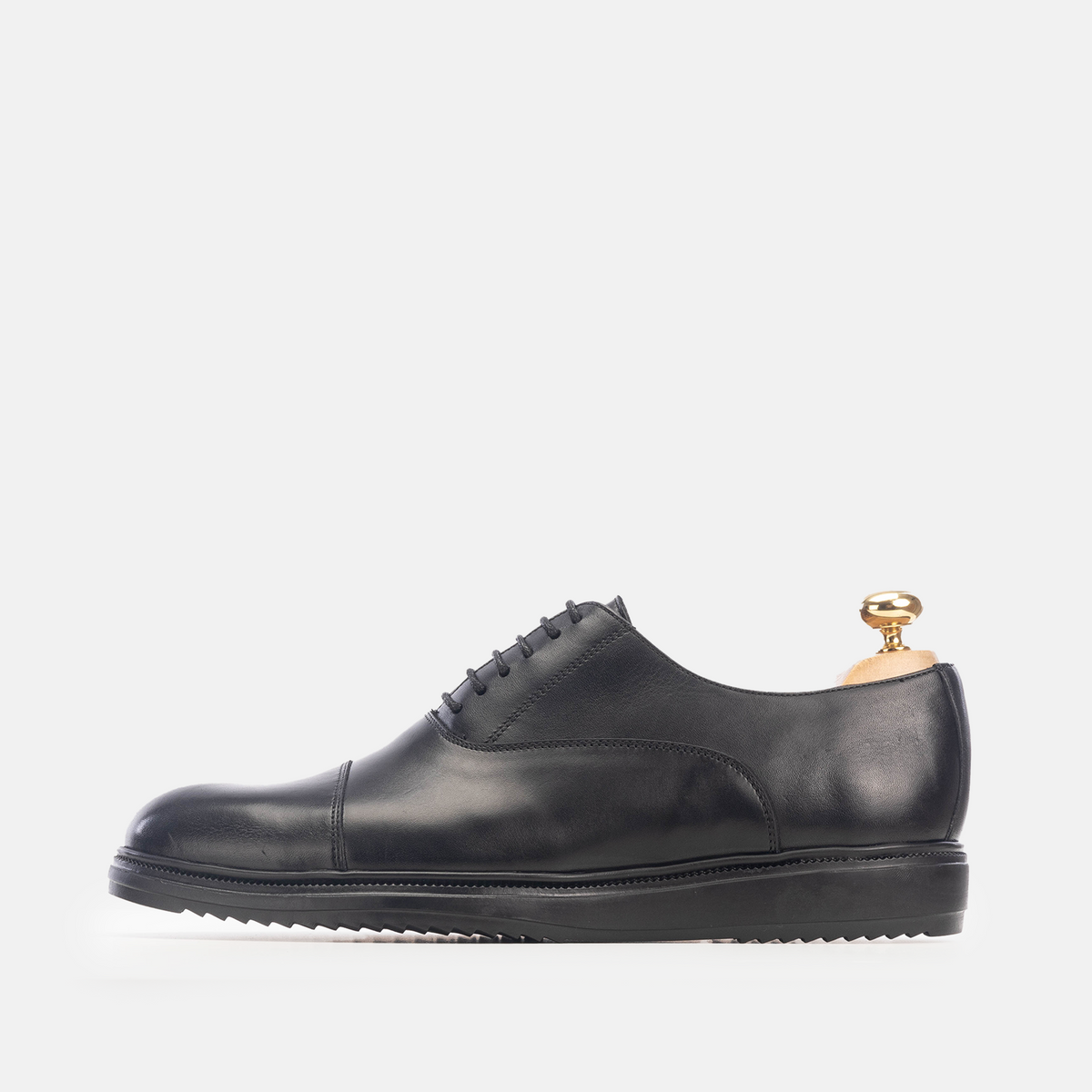 Volzak 5232 chaussure en cuir noir