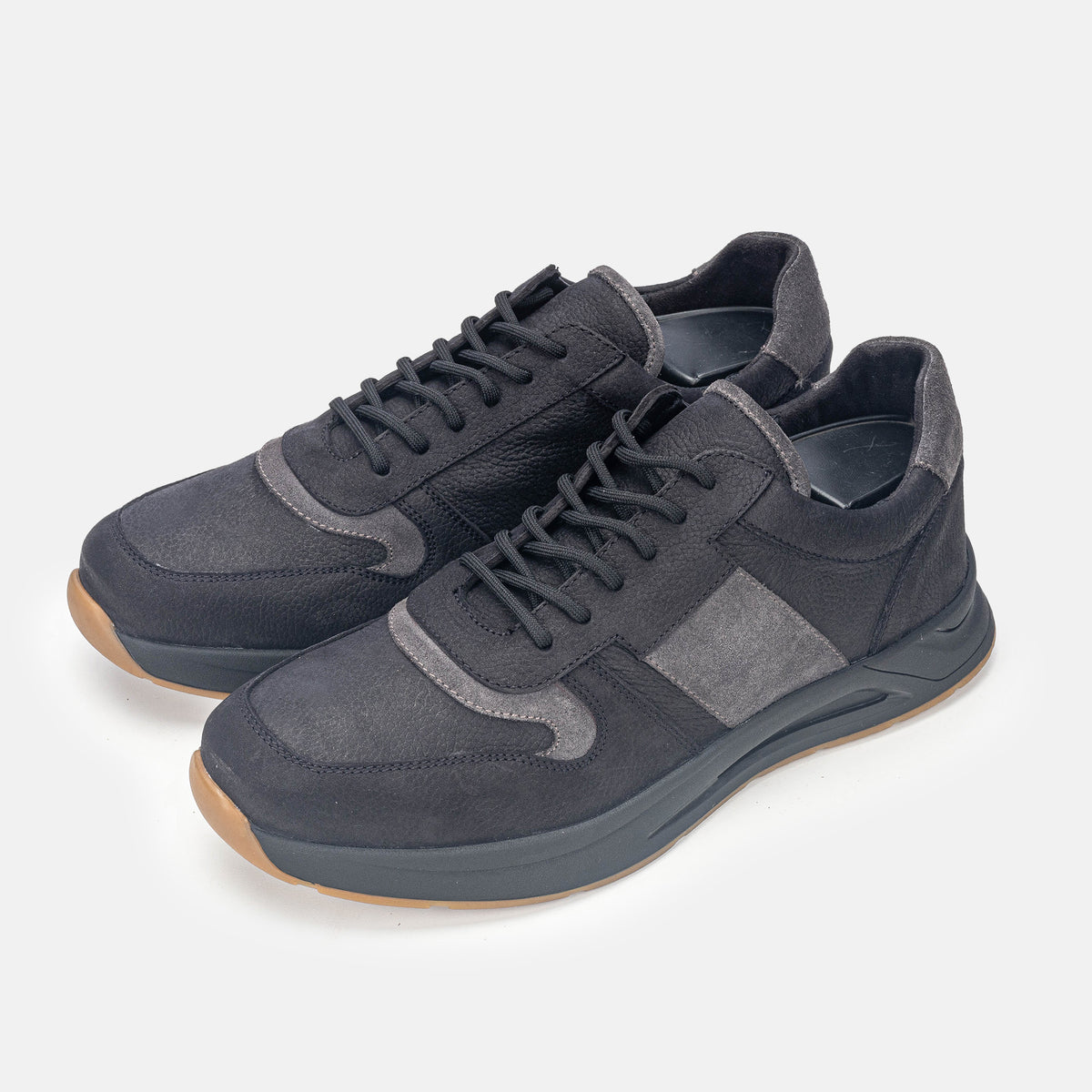 Volzak 3038 Basket en nubuck Noir Gris