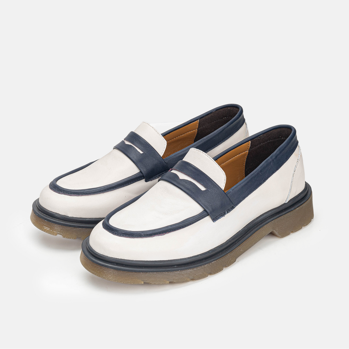 Volzak 422 Beige Blue Leather Shoe