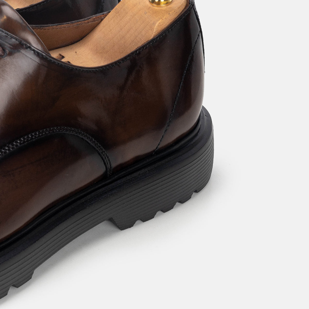 Volzak 5318 Leather Shoe Unmaskable Vintage Brown