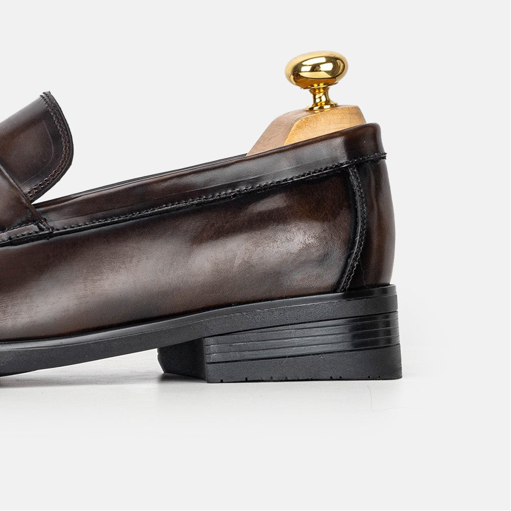Volzak 5328 chaussure en cuir Démasquable Marron vintage
