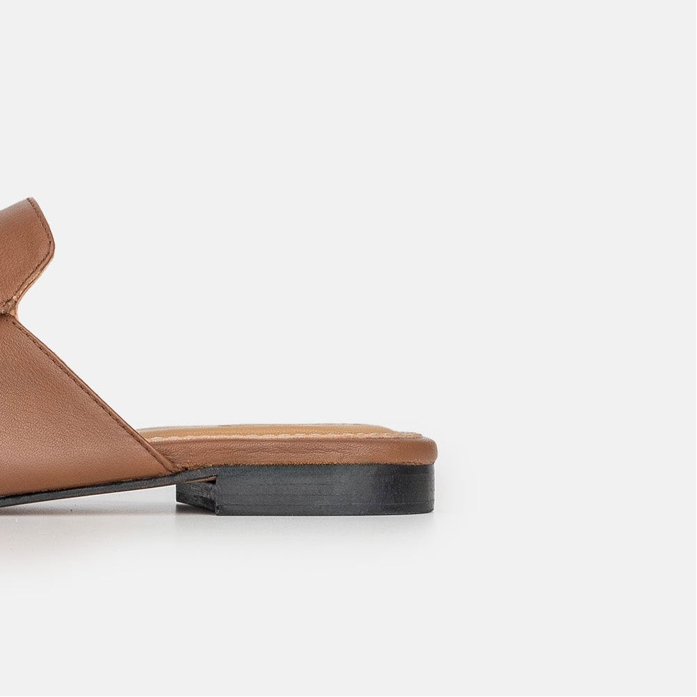 Volzak 3060 Camel Leather Mule