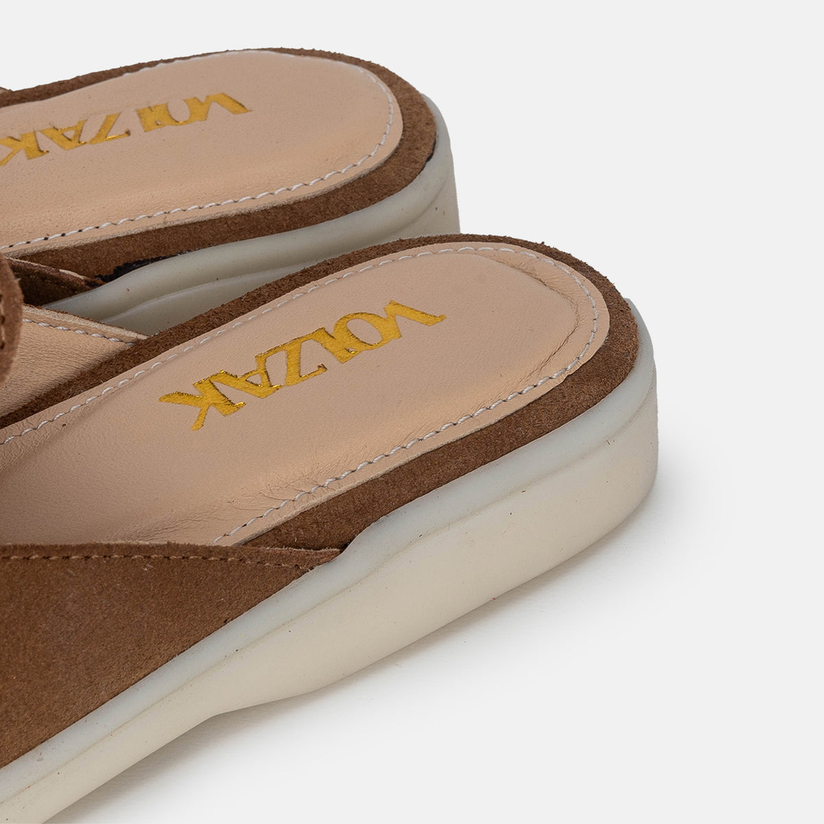 Volzak 0777 Camel suede mule