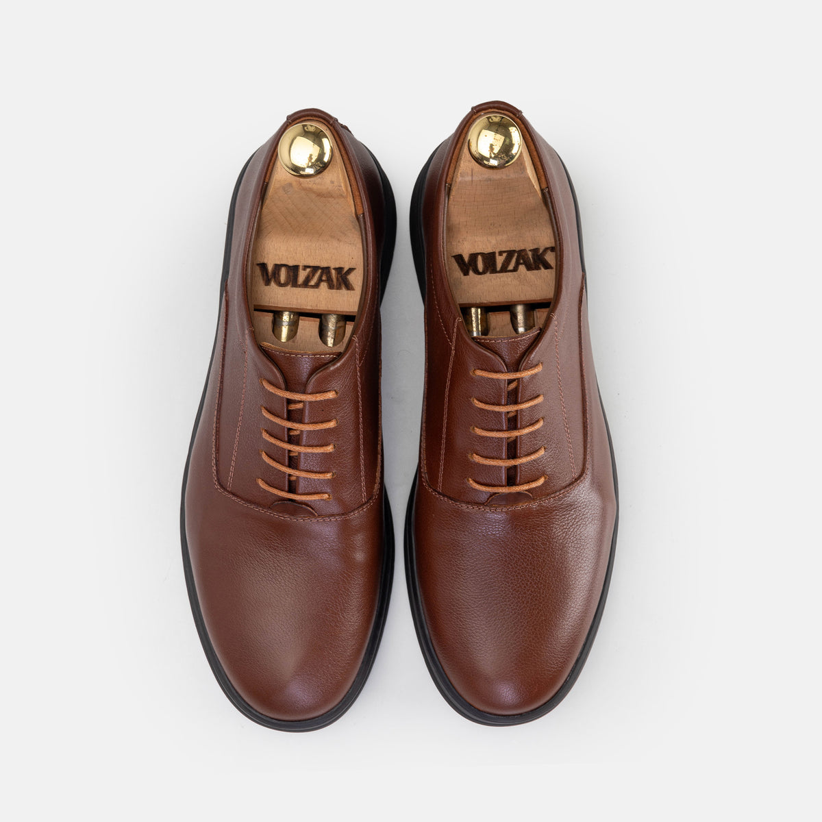 Volzak 6079 basket en cuir Camel