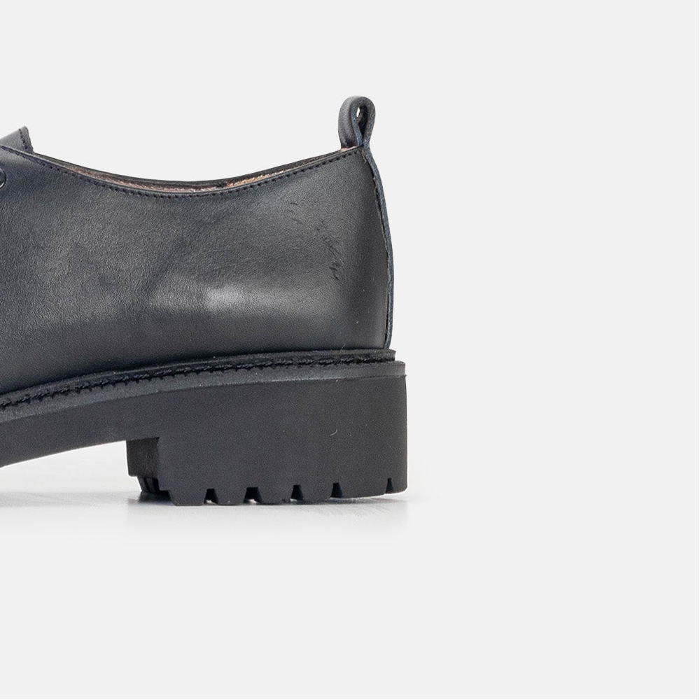 Volzak 121 Black Leather Shoe