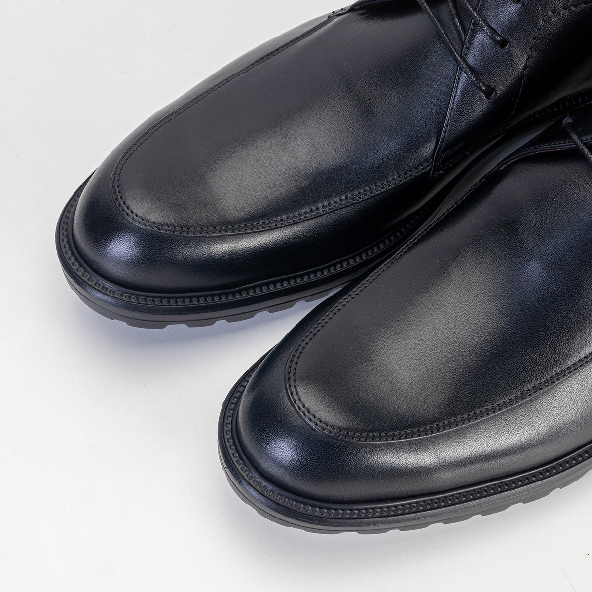 Volzak 5306 Black Leather Ankle Boot
