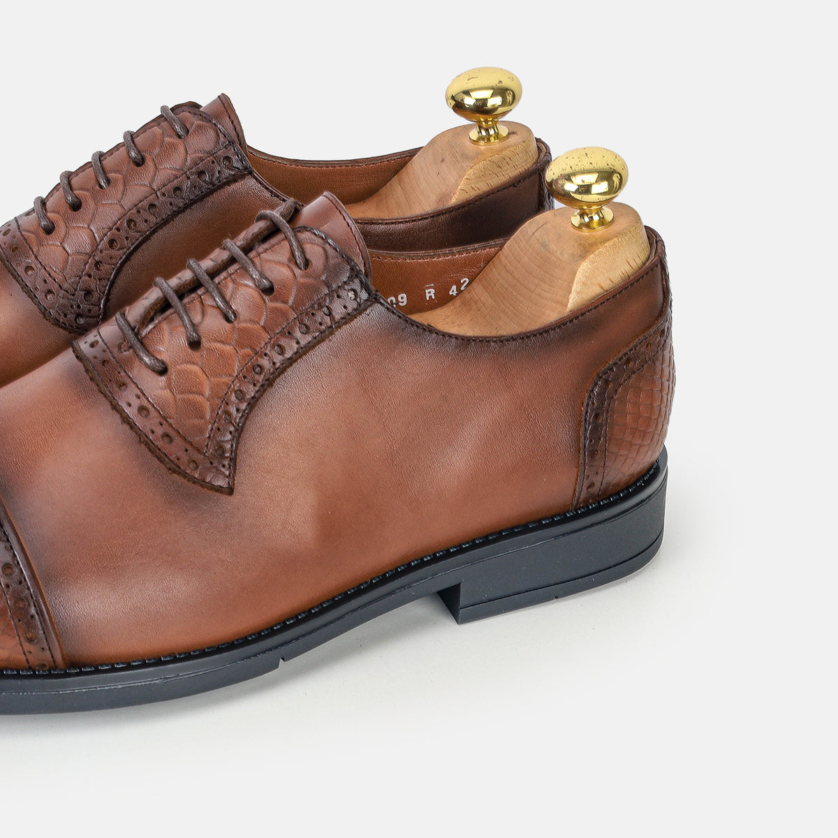 Volzak 5309 chaussure en cuir Marron Vintage