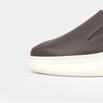 Volzak 02 Mule en cuir Taupe