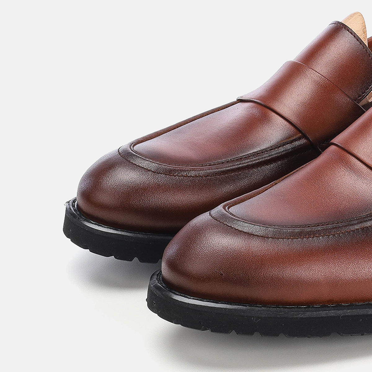 Volzak 5162 camel leather shoe