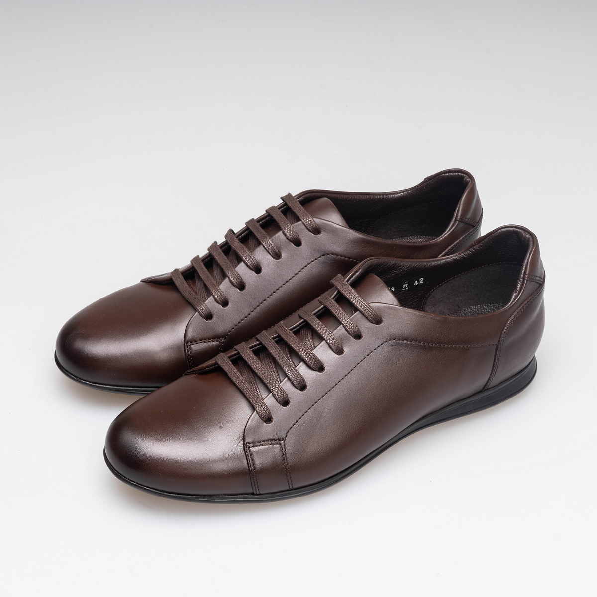 Volzak 5404 chaussure en cuir Marron