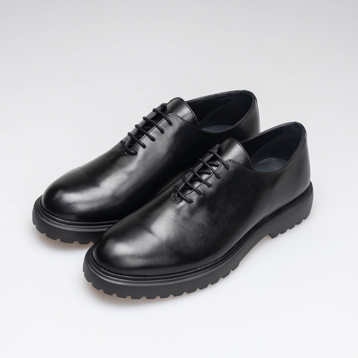Volzak 8045 leather shoe Black