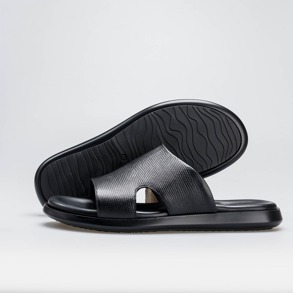 Volzak 5408 Sandale en cuir Noir