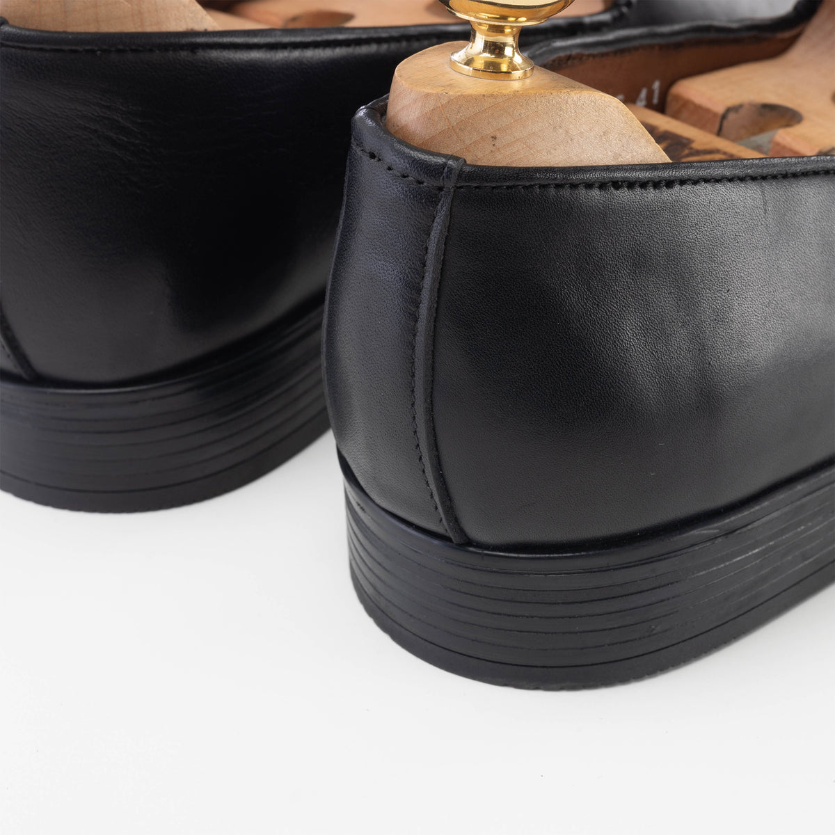 Volzak 5108 Black Leather Shoe