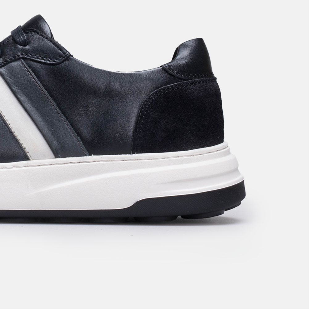 Volzak 7000 leather sneaker Black