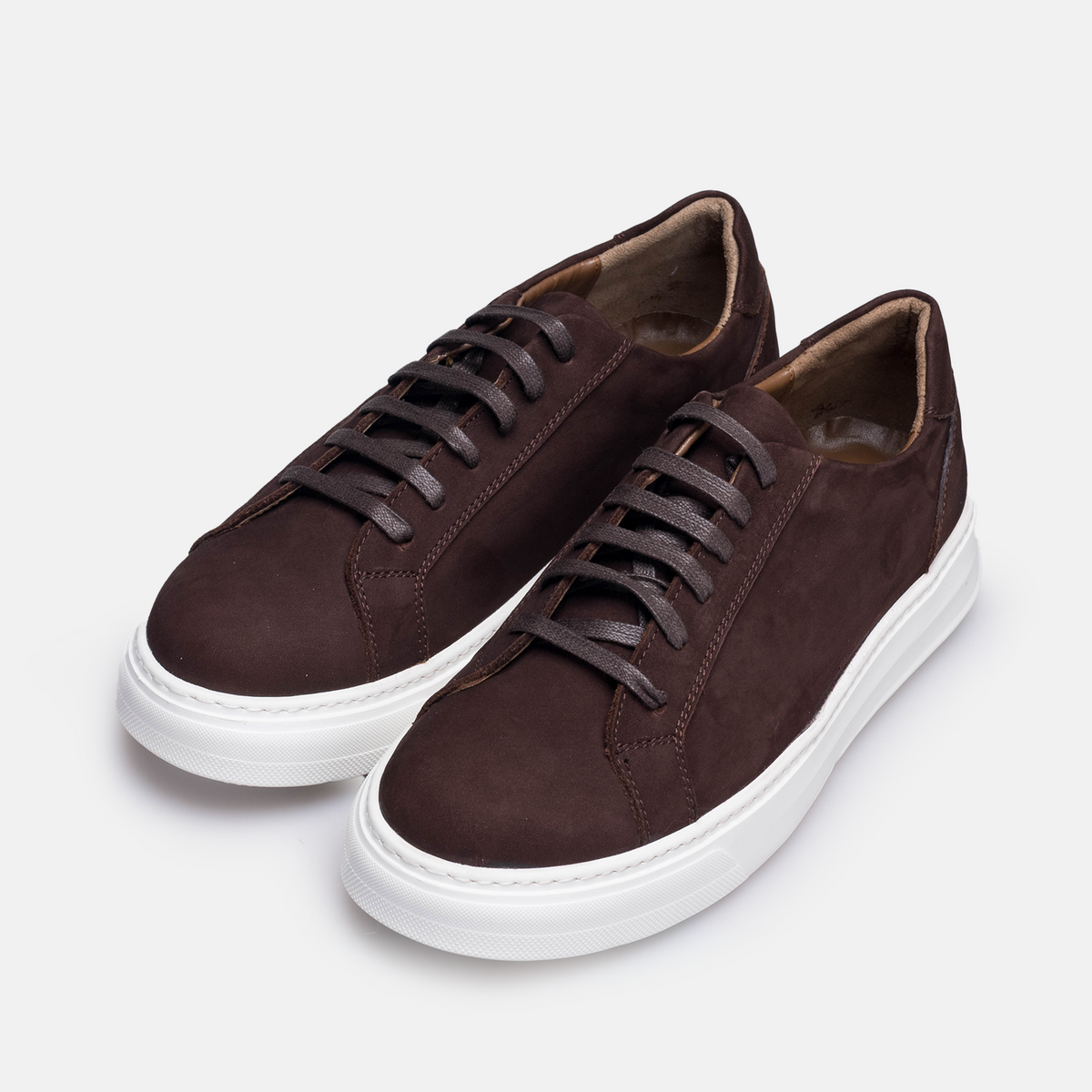Volzak 6041 Basket en nubuck Marron