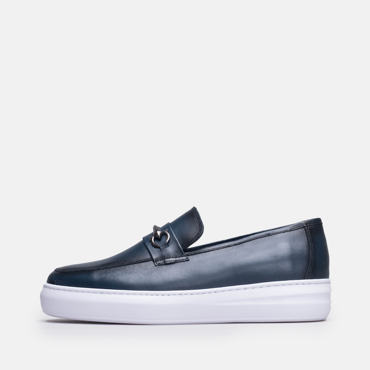 Volzak 5416 basket en cuir Bleu