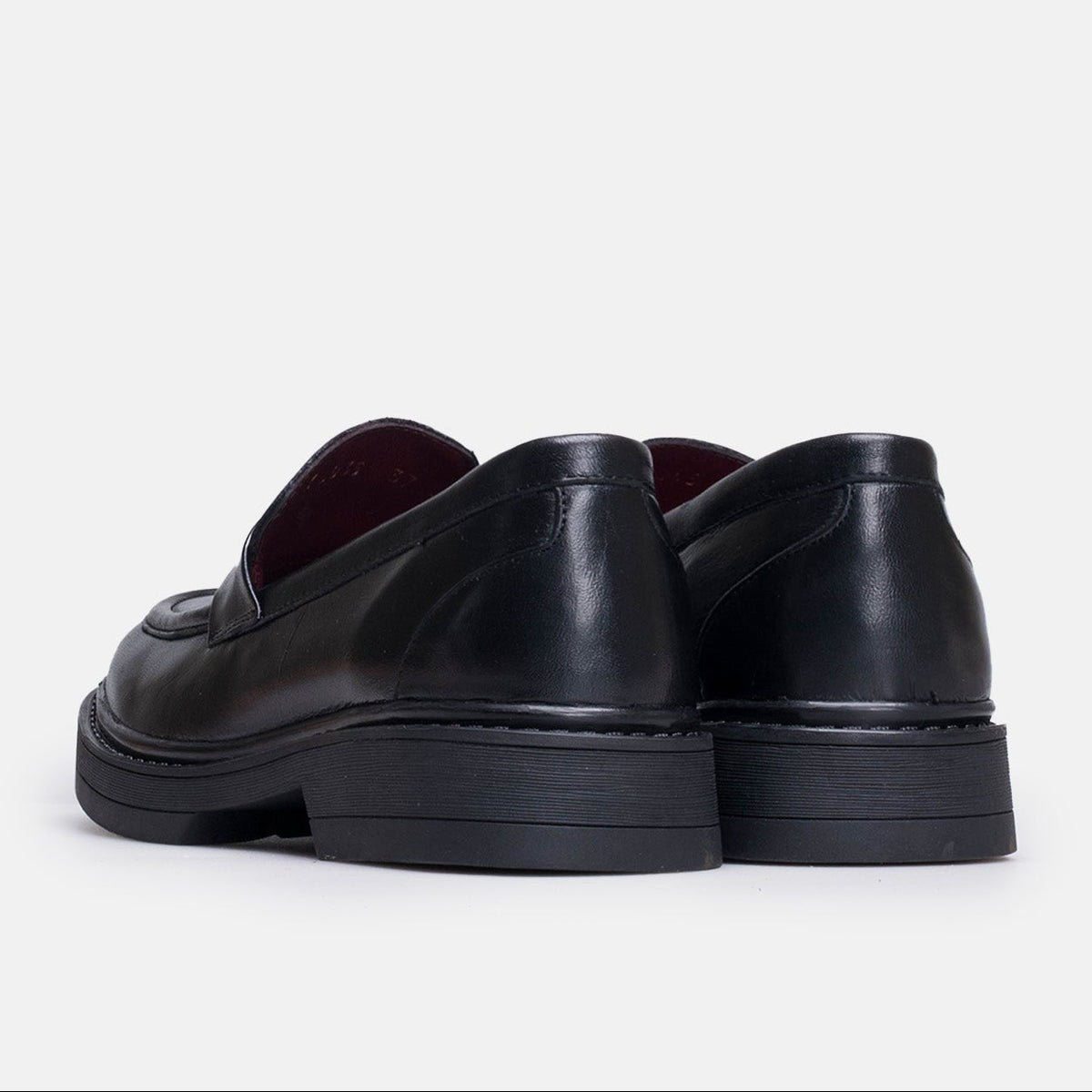 Volzak 6035 Chaussure en cuir Noir