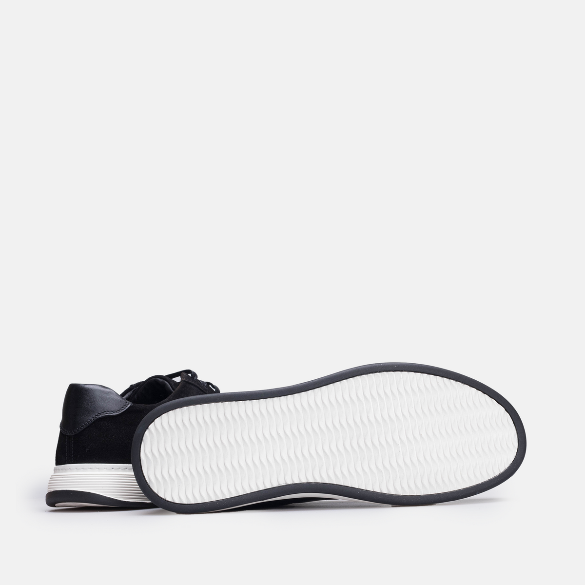Volzak 7003 basket en daim Noir