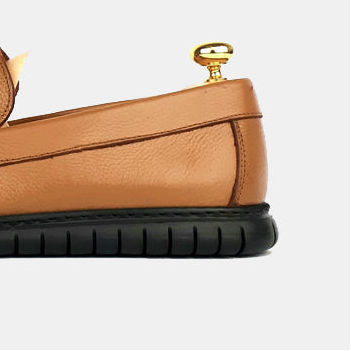 Volzak 107 Cashew Leather Moccasin
