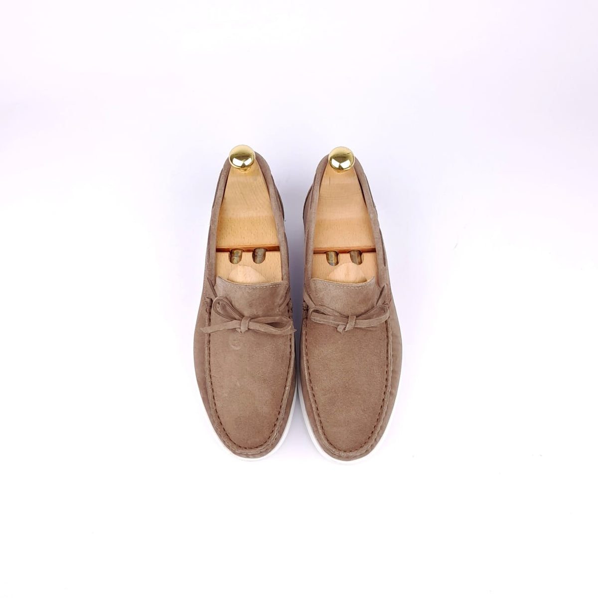 Volzak 05 Taupe suede moccasin