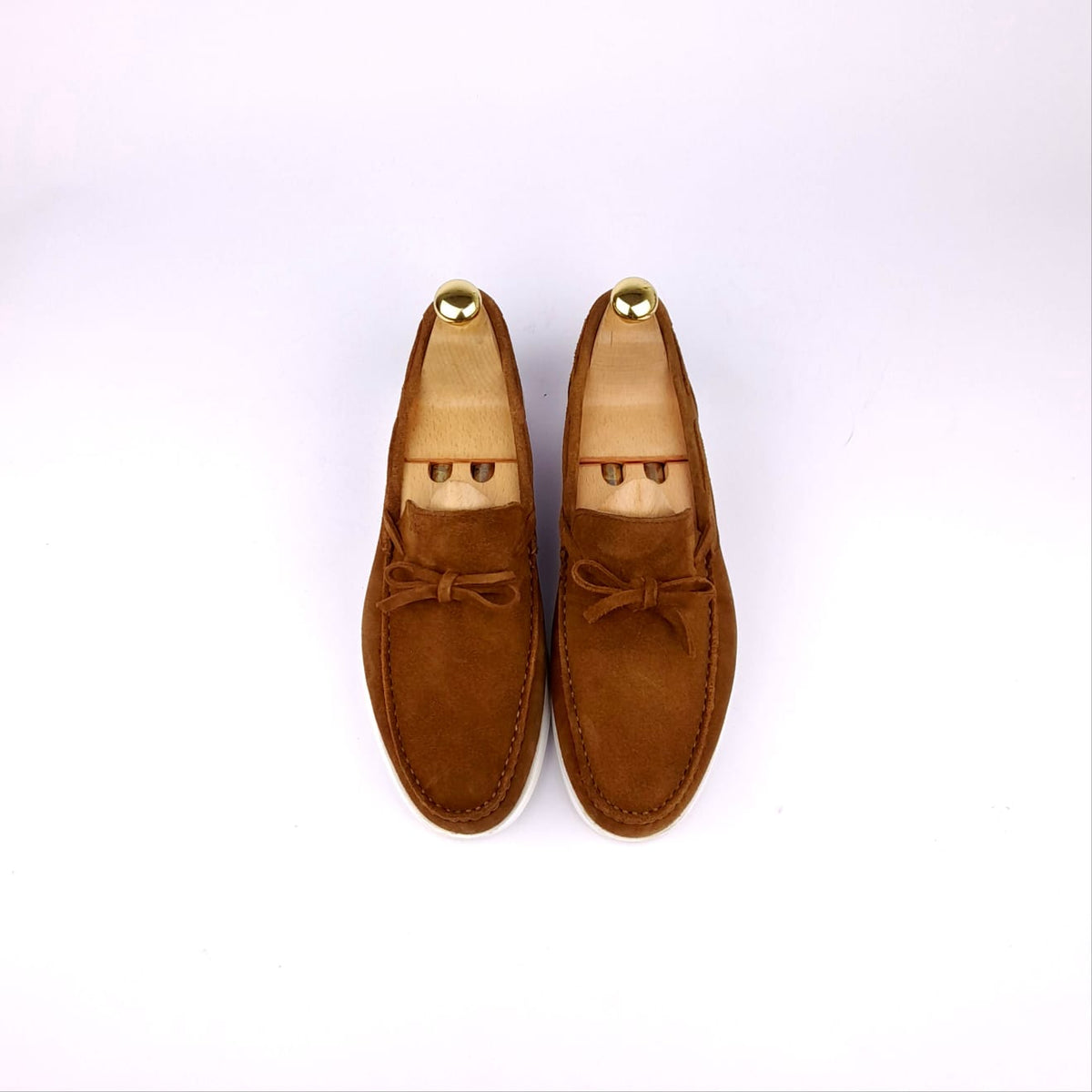 Volzak 05 Camel suede loafer