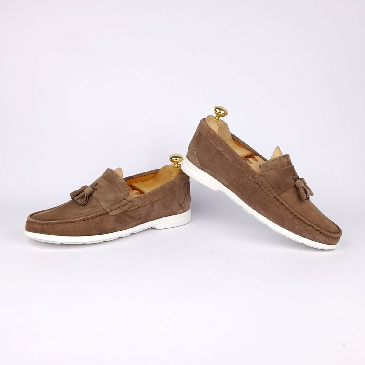Volzak 011 Taupe suede moccasin