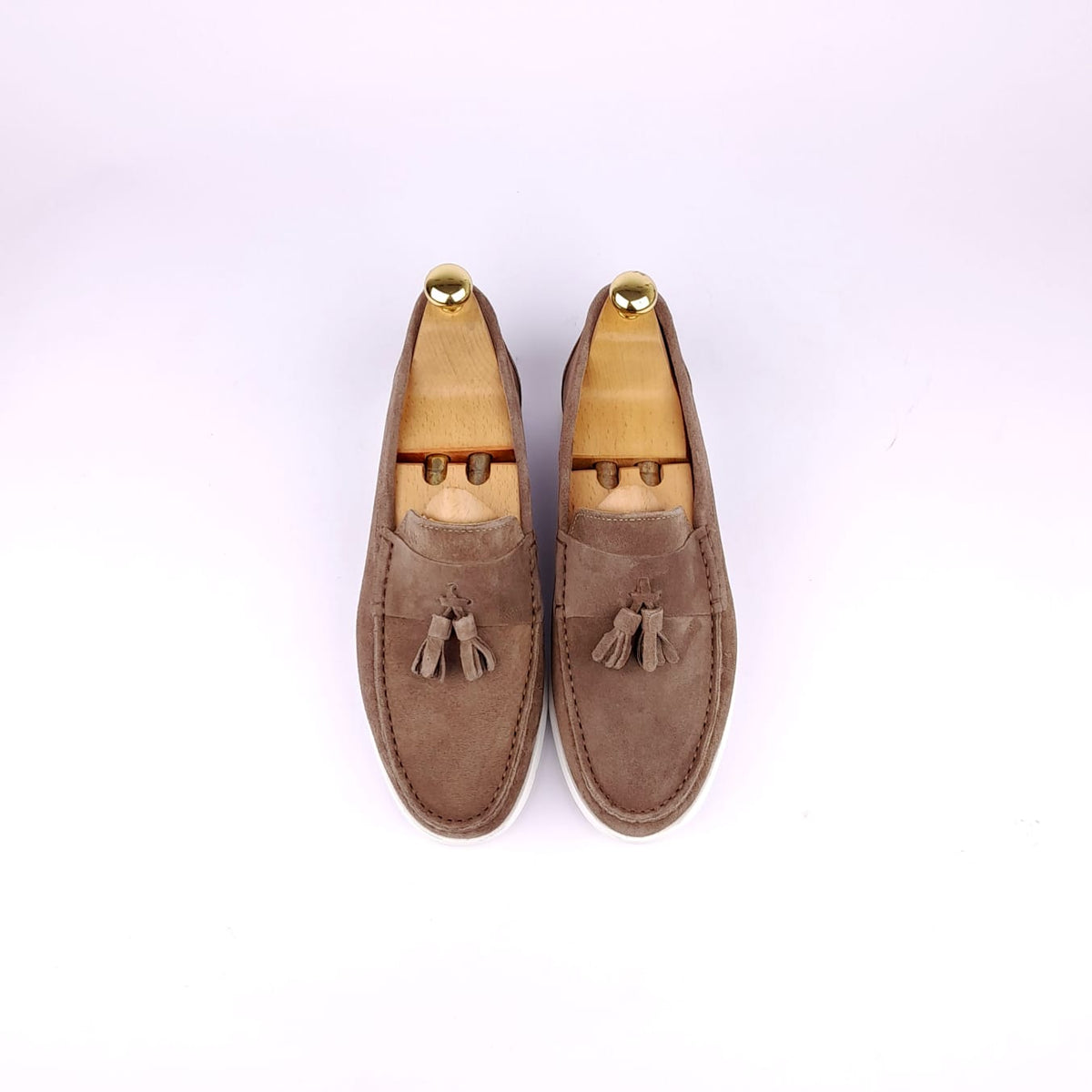 Volzak 011 Taupe suede moccasin