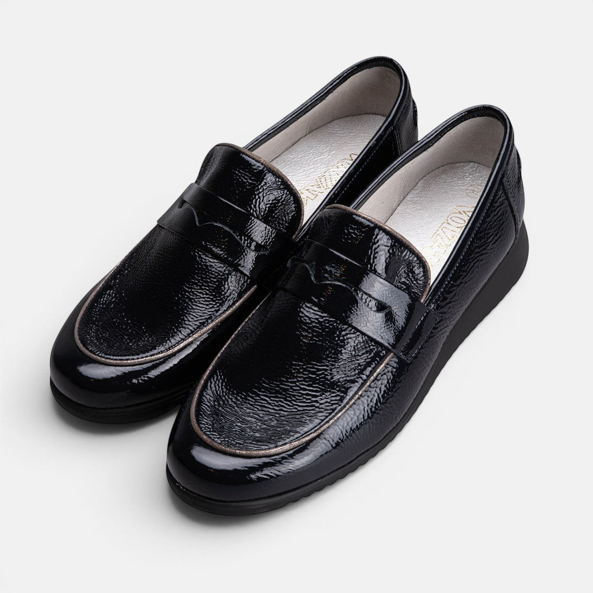 Volzak 703 Chaussure en cuir Noir Vernis