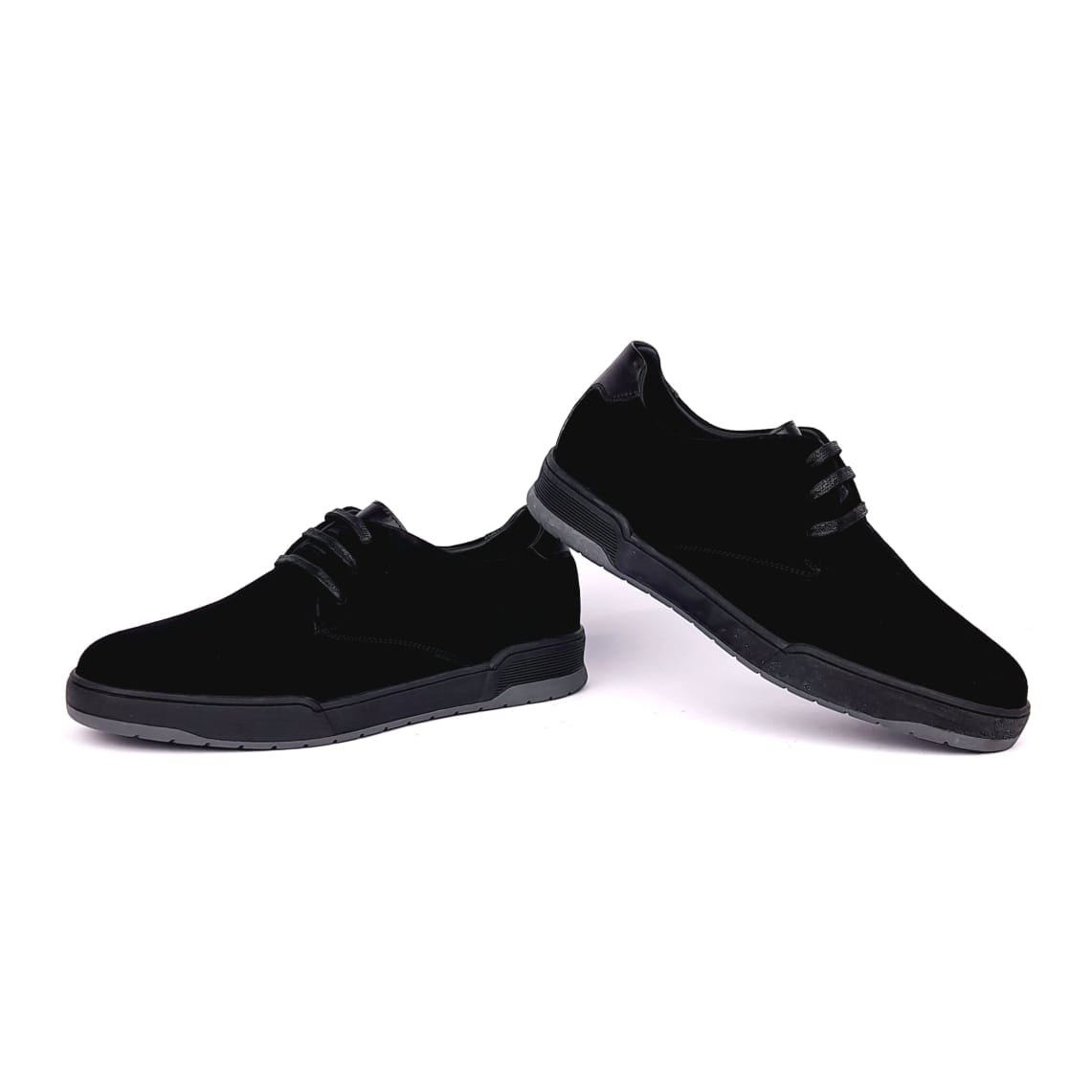 Volzak 5023 Suede sneaker Black