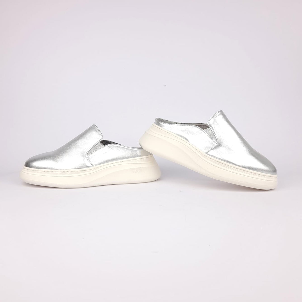 ''02 Mule en cuir Argenté